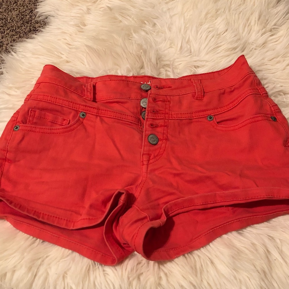 High waisted shorts 🍊